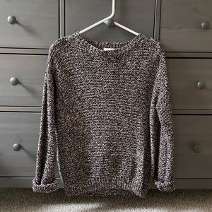 Forever 21 black and white knit sweater